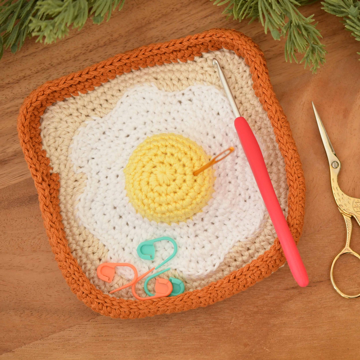 Egg and Toast Tray with Pin Cushion Crochet Pattern