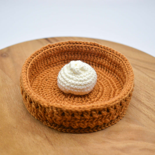 Crocheted Bao Tray and Pin Cushion