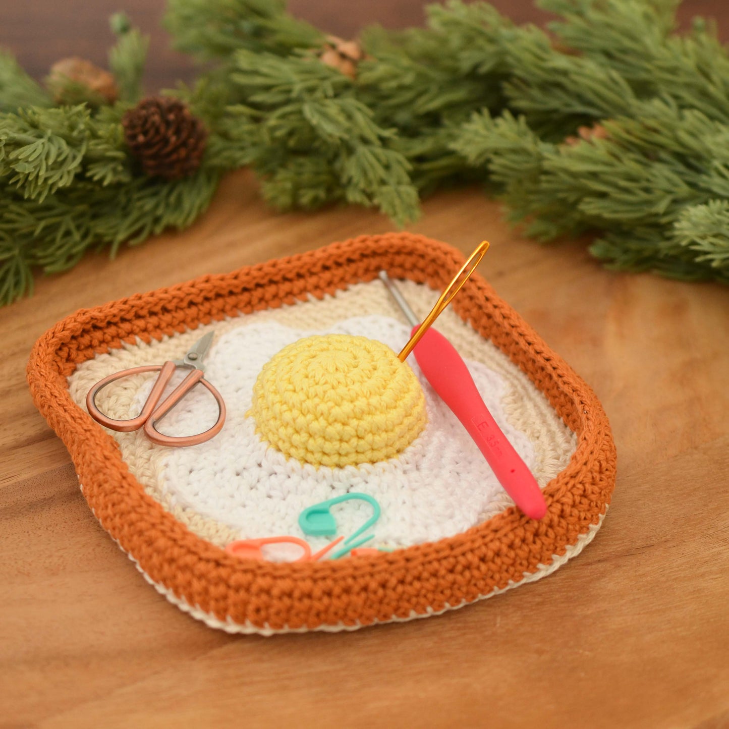 Egg and Toast Tray with Pin Cushion Crochet Pattern