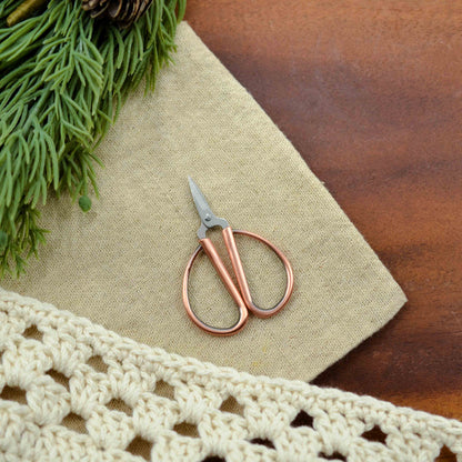 Sullivans "Petites" Embroidery Scissors