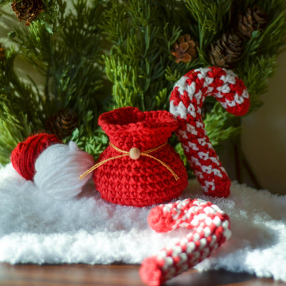 Holiday Pouch and Candy Cane Crochet Pattern